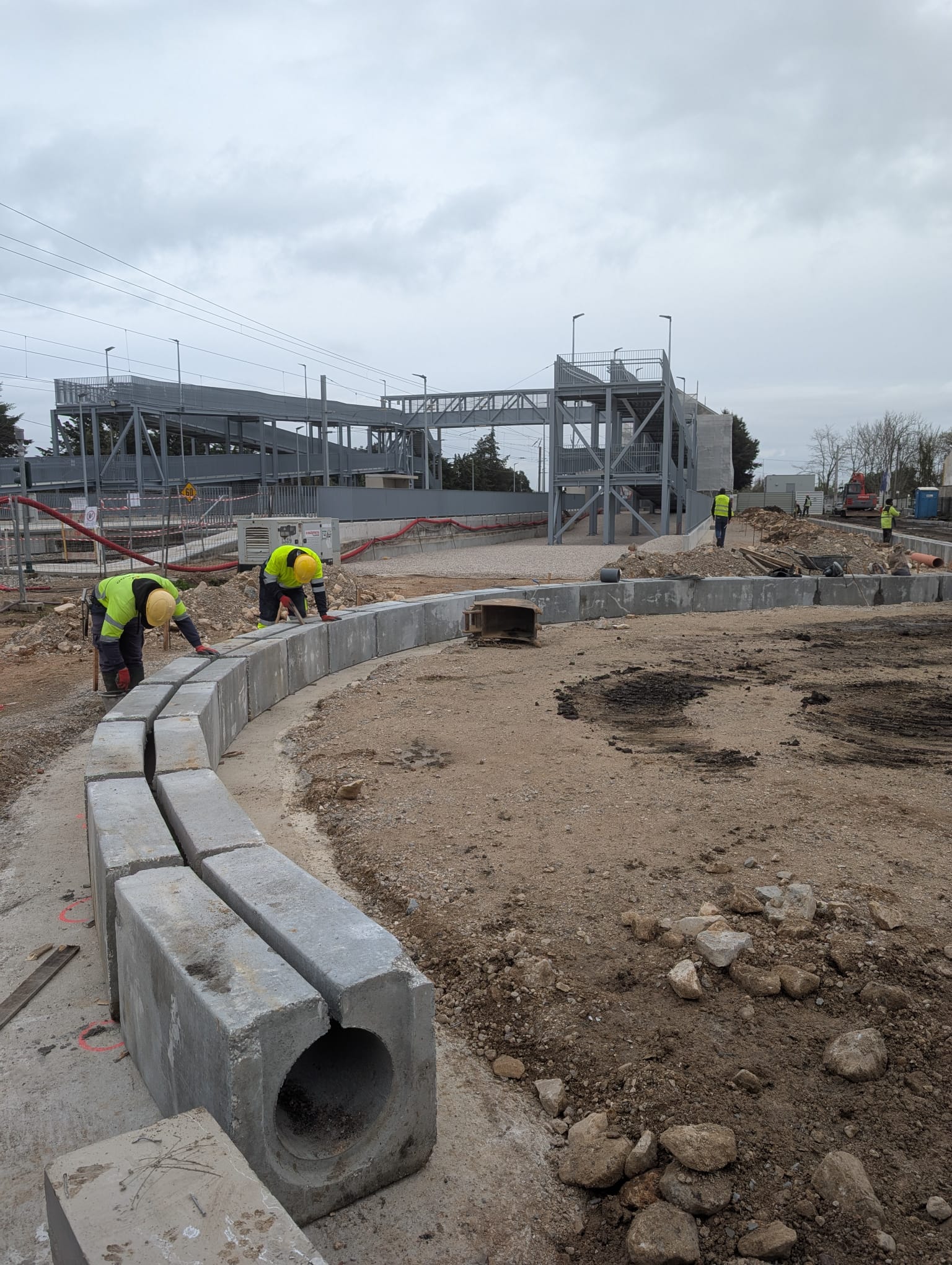 Drenagem e valetas - obra PTV